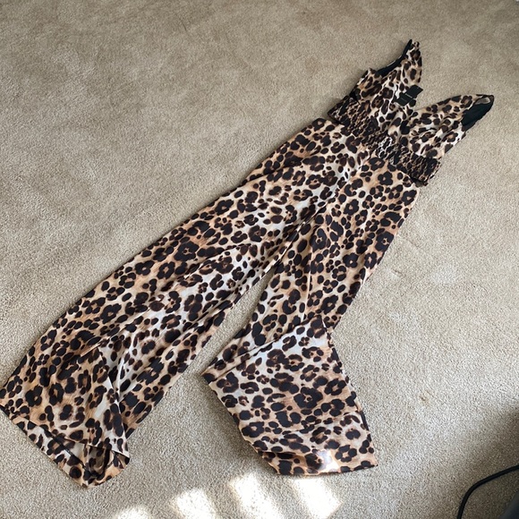 Bebe Cutout Leopard Jumpsuit - Picture 1 of 5